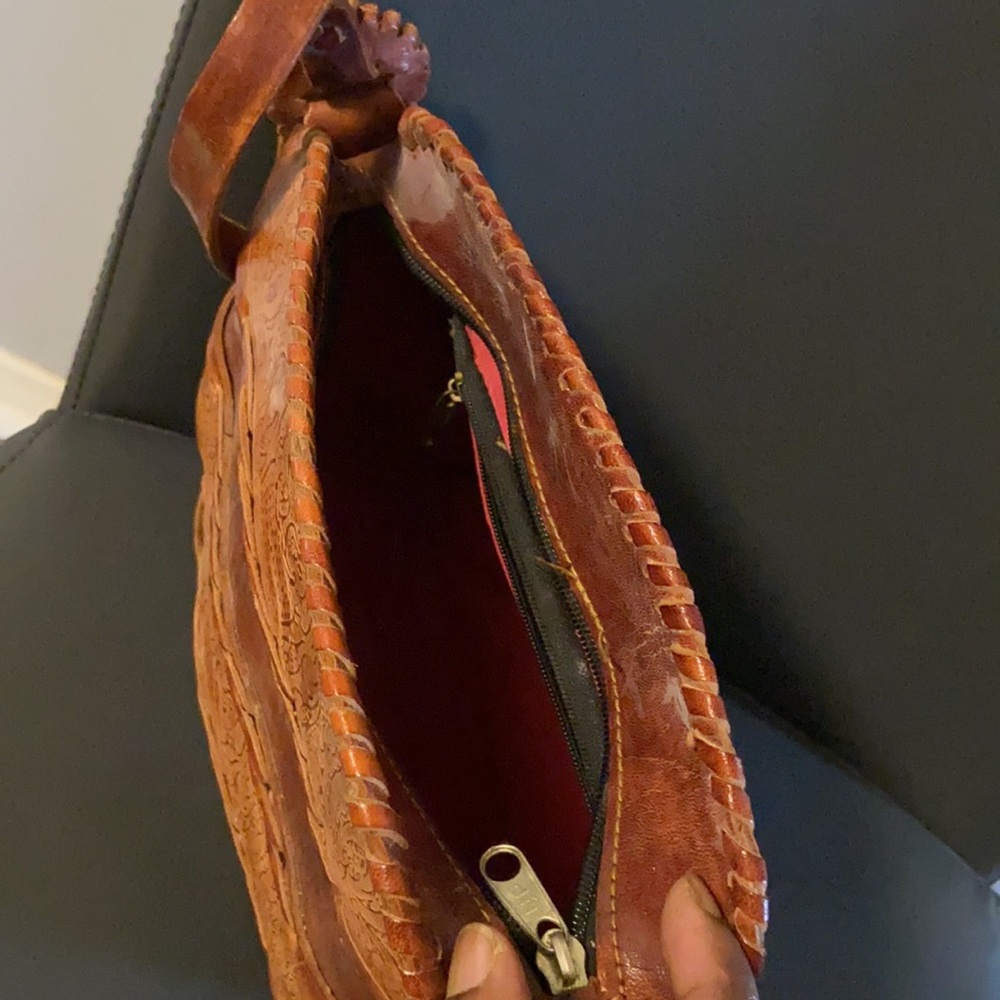 Handbag - Picture 3 of 3